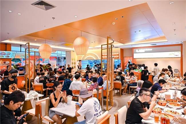 鱼你在一起品牌全球升级：东方美学赋能，抢占全球酸菜鱼心智高地