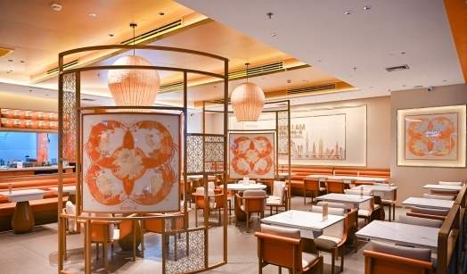 鱼你在一起泰国首店盛大开业，品牌全球定位视觉全方位升级 ​