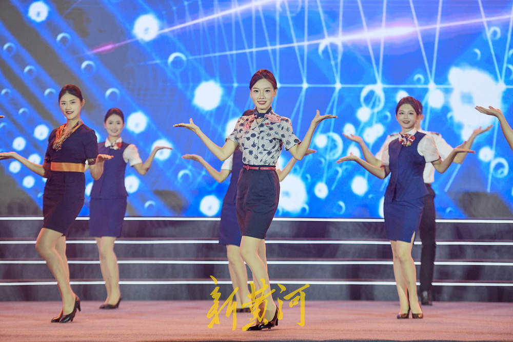 2025级济南市大学生开学典礼“主场时间” 高校集中展示特色专业才艺