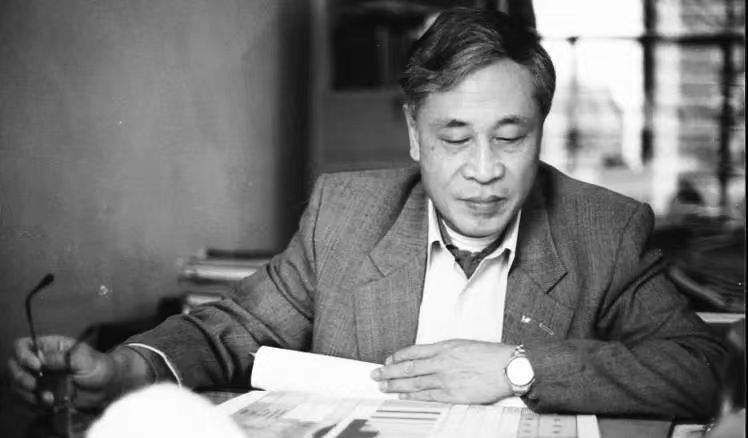 地质学家、中国工程院院士金庆焕逝世