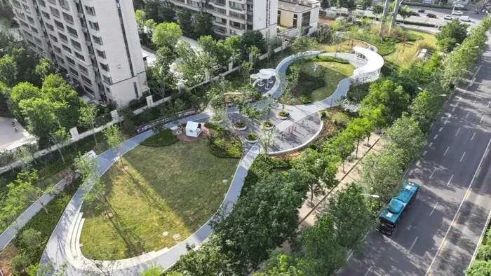 一年四季 泉在济南丨济南又一公园开放，设置共享绿地、健身广场等区域