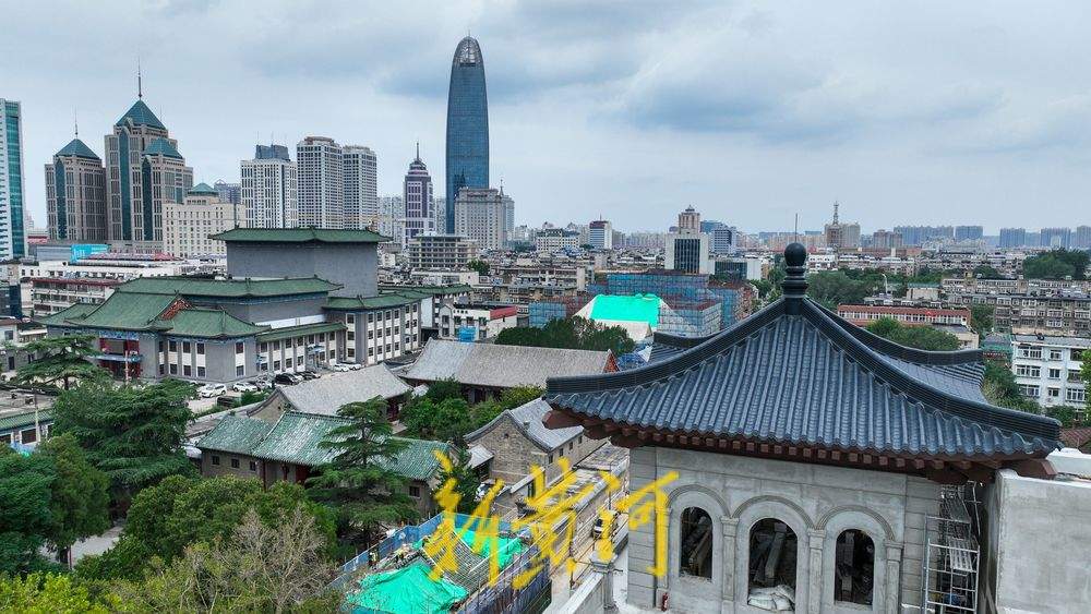 济南一老居民楼变身观景台，可俯瞰上新街新貌