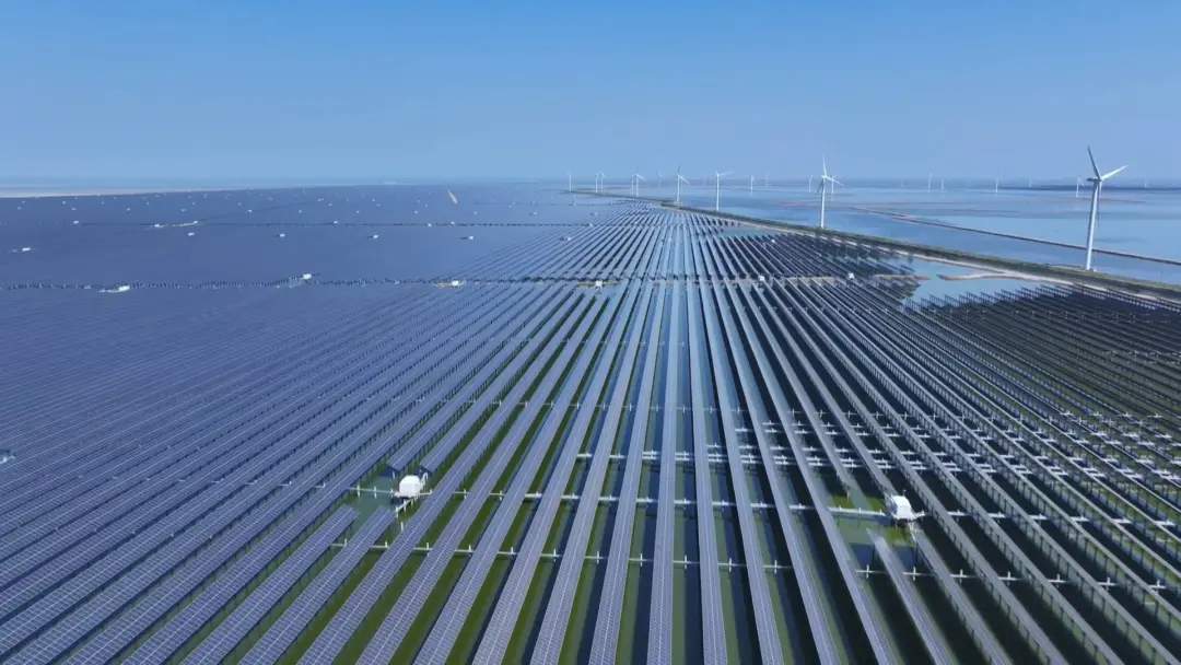 渤海湾畔，全球最大氧化铝基地闯出脱碳新路