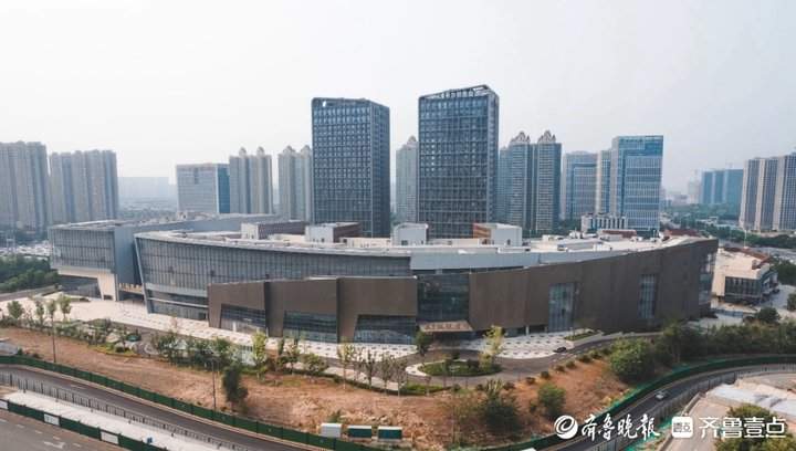 预计年底前开业！原地踏步两年后，鲁商银龙广场迎来“新东家”