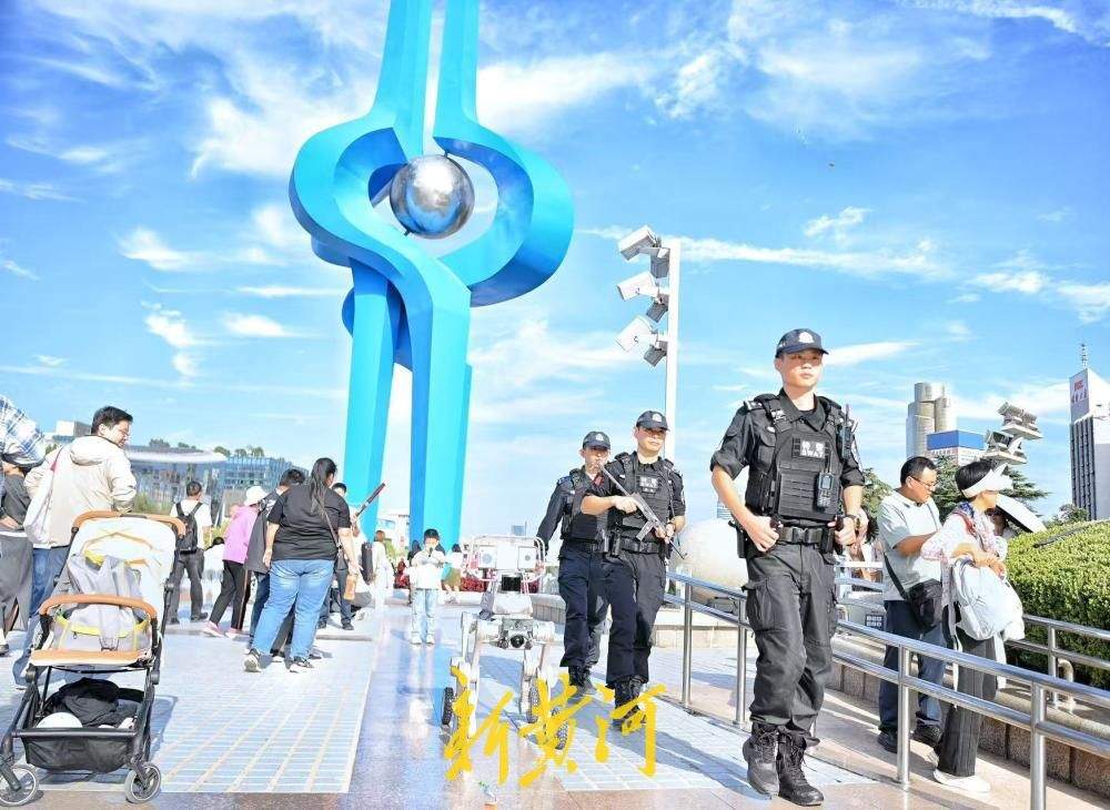 硬核守护！济南特巡警数智警犬助力国庆安保