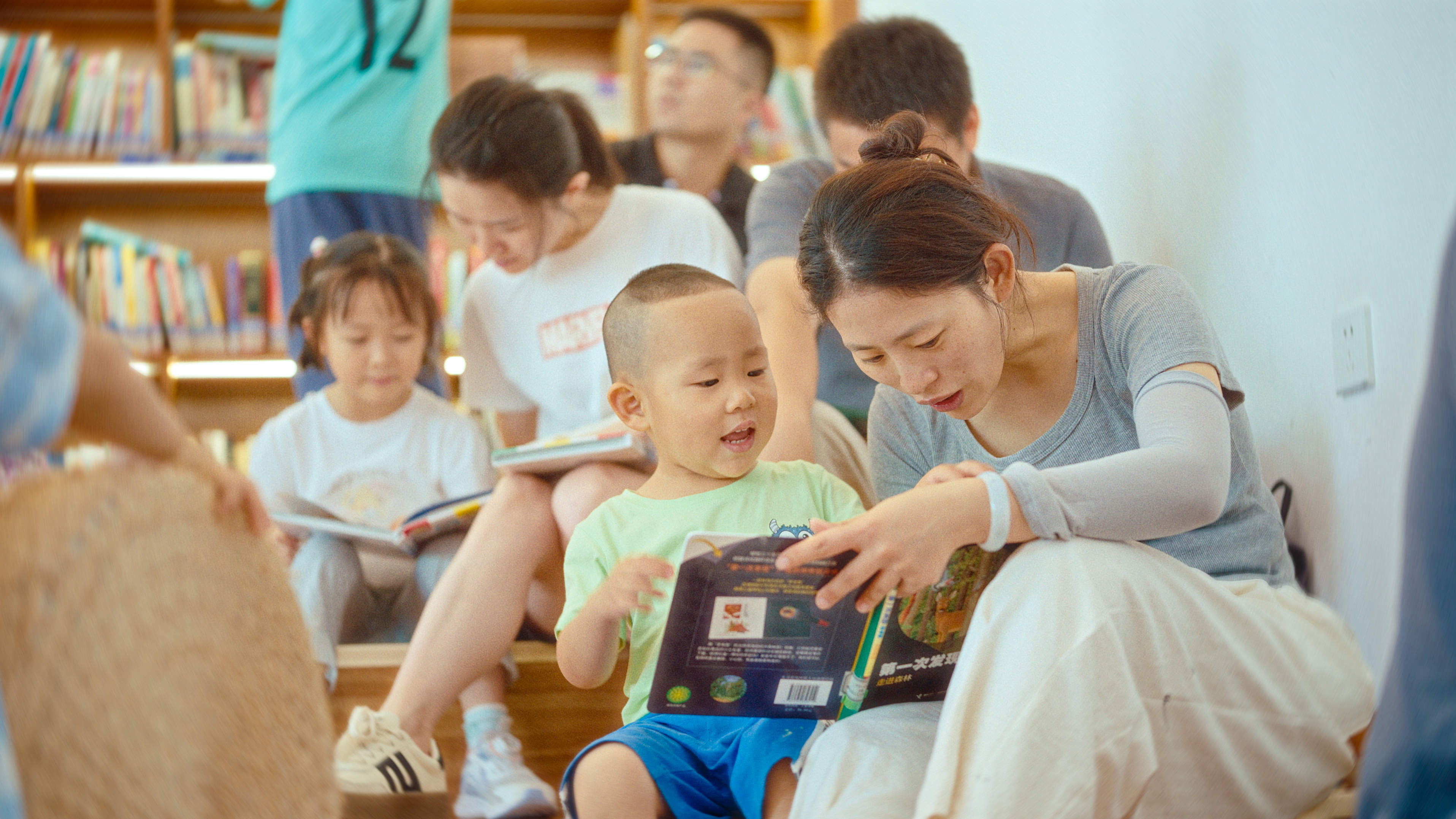 第五届全民阅读大会在南昌举办——最美阅读瞬间