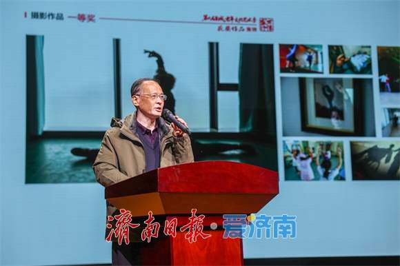 六载芳华不负约 光影盛宴如期至 第六届“泉城晚晴·翰墨光影”老年文化艺术季颁奖仪式举办