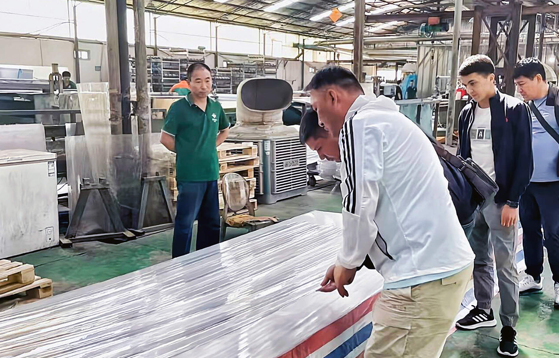 小账本里看发展 “小包裹”撬动全球大市场