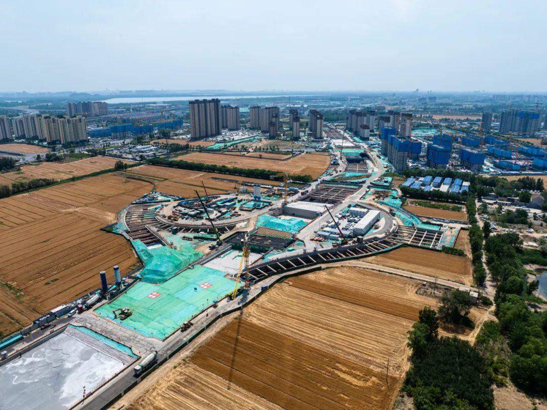 项目强省会|黄河大道二期工程(一标段)地下通道主体结构封顶