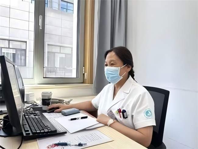 巾帼领航匠心守护——记山东省肿瘤医院胸部放疗六病区朱慧团队