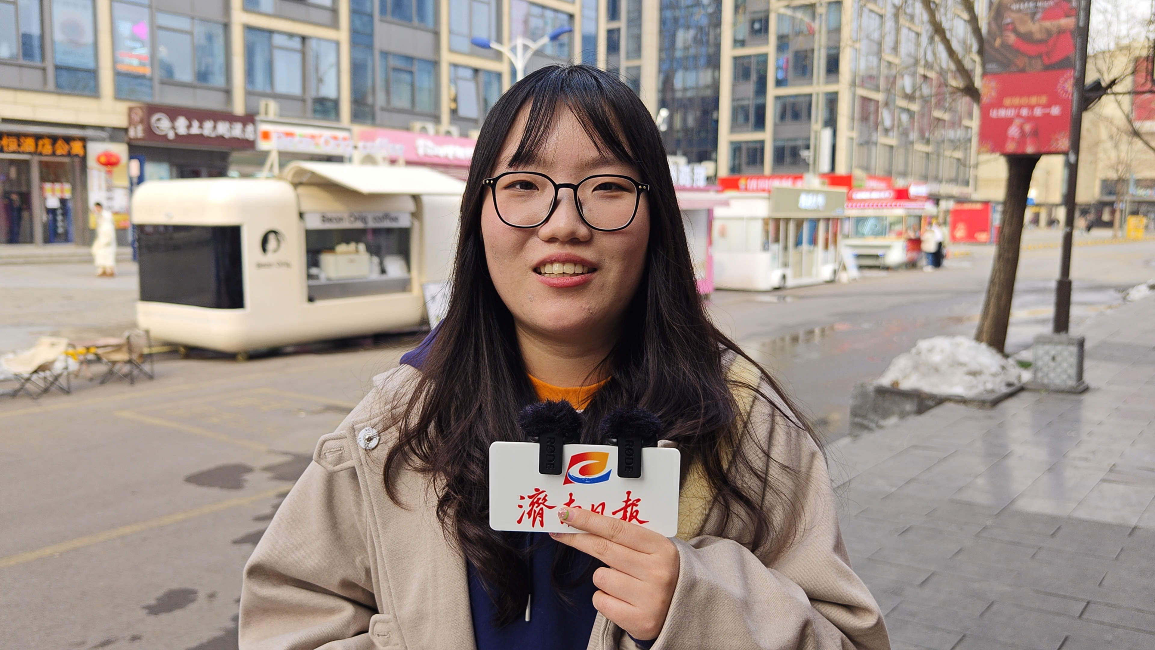 市民参事丨找工作受阻、住青旅被拒、找“搭子”被嫌弃……“35岁门槛”,怎样踏平?