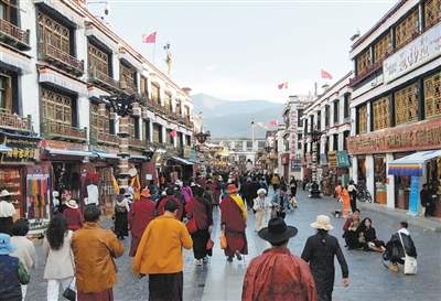 “小家”热气腾腾 “大家”蒸蒸日上