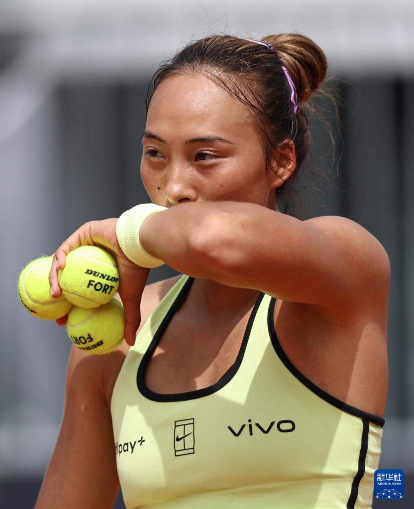 WTA1000罗马站：郑钦文晋级