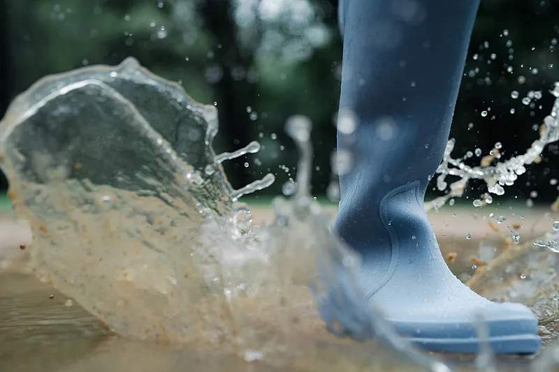 今年首轮大范围降雨即将上线 这份安全指南请收好