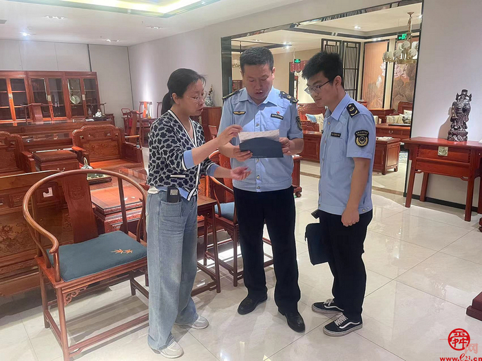 省市区市场监管部门对有关企业家具产品标识标签开展规范化提升