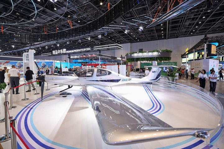 团结才能共赢 携手方可共进——中国以高水平对外开放为世界经济注入暖流