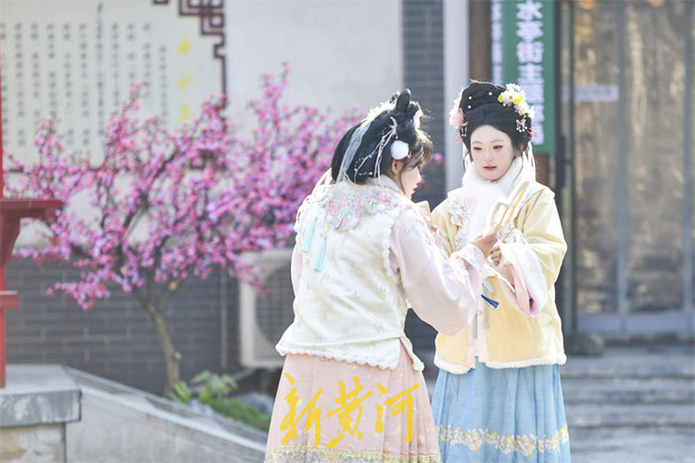 明府城新春焕彩，老街装扮一新迎游客