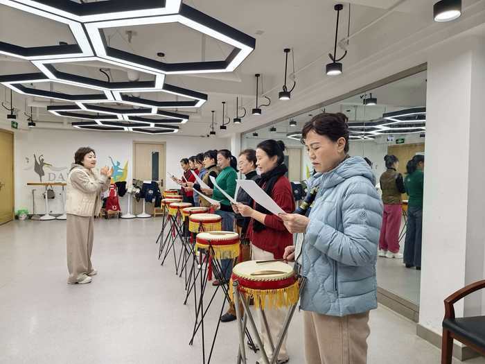 家门口免费学美妆美发、视频剪辑、戏剧书法，这个春天，济南多了92家“文化馆”