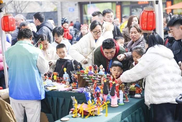 文旅市场供需两旺，济南30家重点监测景区共接待游客94.95万人次