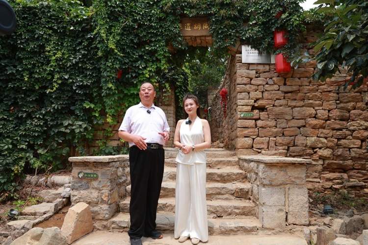 直播网红村丨泰安600年“伙大门”石头村，从大山深处蹚出一条文旅共富路