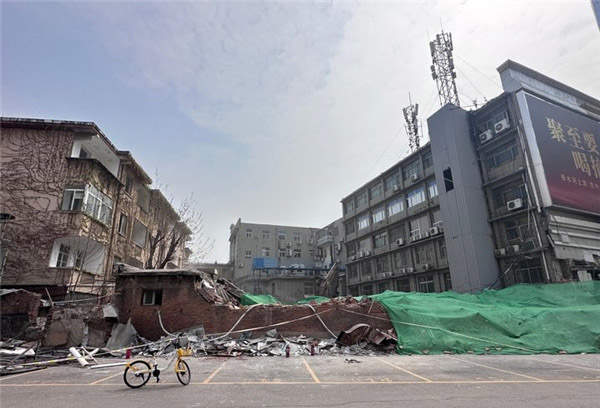 洪楼广场片区一期城市更新项目动工，这栋老百货大楼开拆