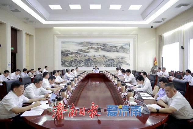 市委常委会召开会议 研究深化巩固党纪学习、解决群众急难愁盼、机关党建等事项