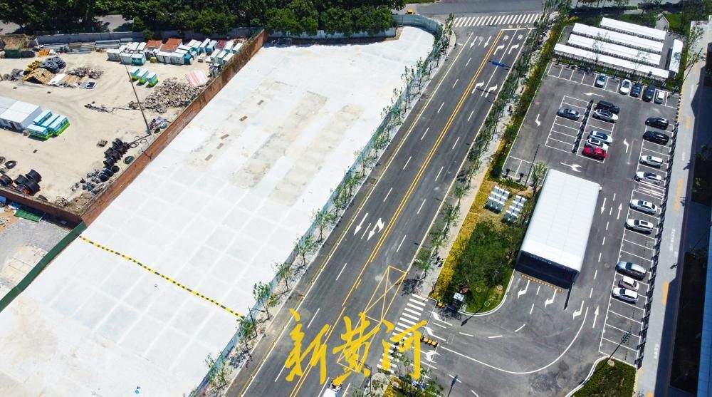 路网“成环”停车扩容 济南首家山姆会员商店周边道路全线开通