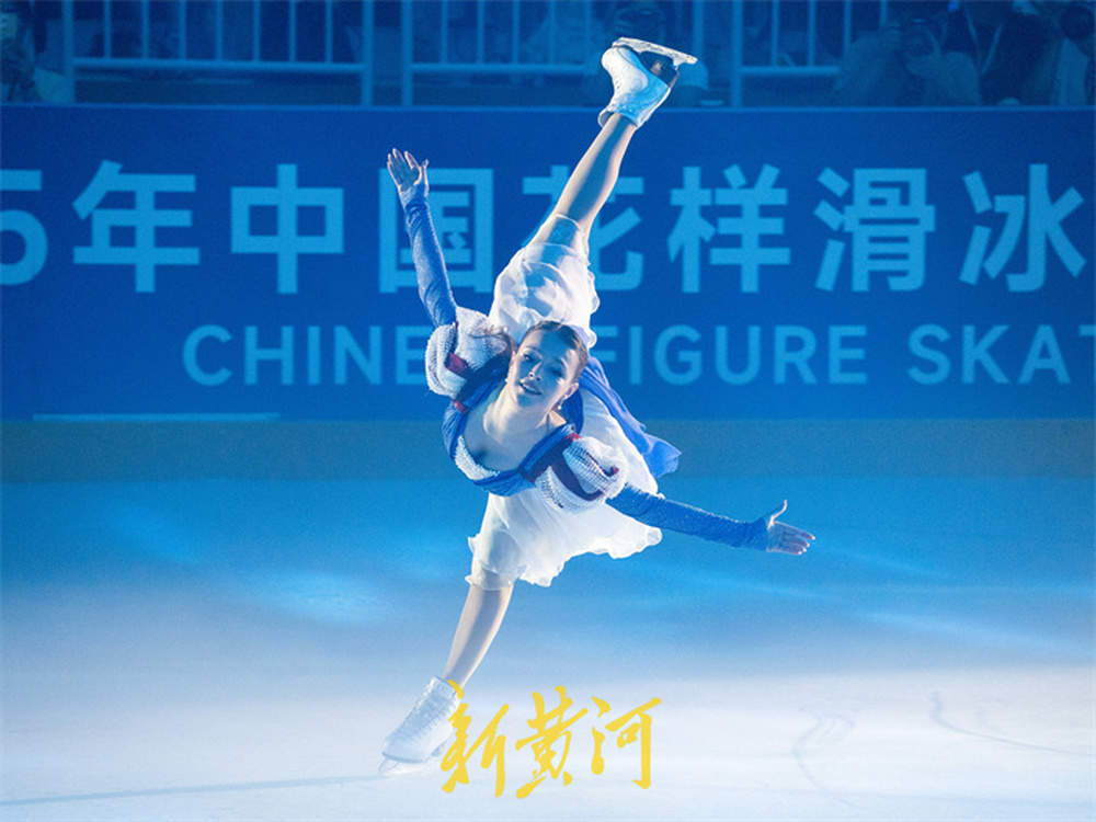 当“茉莉花”遇上冰上芭蕾！冬奥冠军谢尔巴科娃惊艳泉城