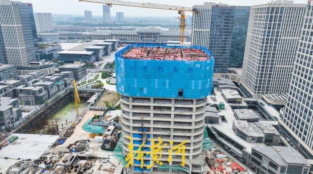 齐鲁之门双子塔重启建设,西客站中轴线地标迎新进展