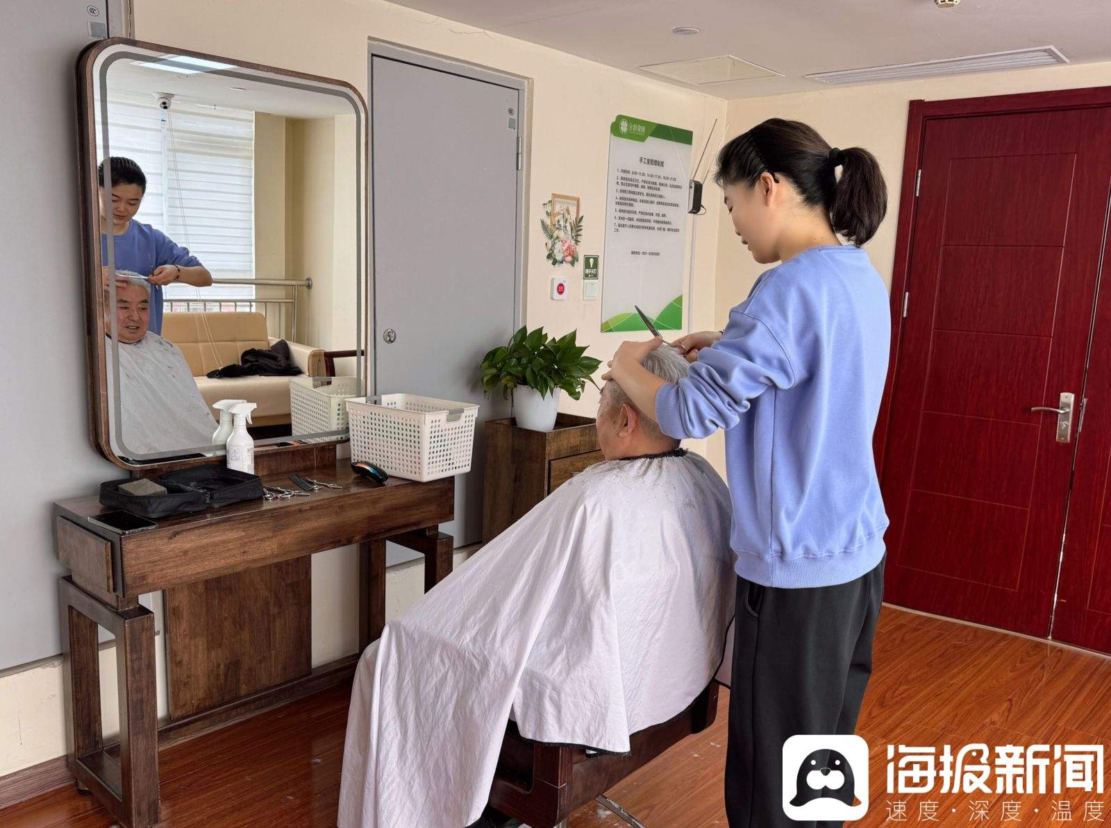 “00后”带百位老人勇闯短视频赛道,把养老院过成“连续剧”