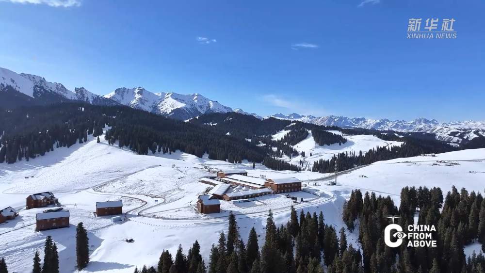 瞰中国·冰雪冬韵｜新疆昌吉：雪落天山入画来