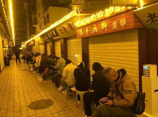 天水麻辣烫店主开始囤货招人：坚信春节会再度火爆