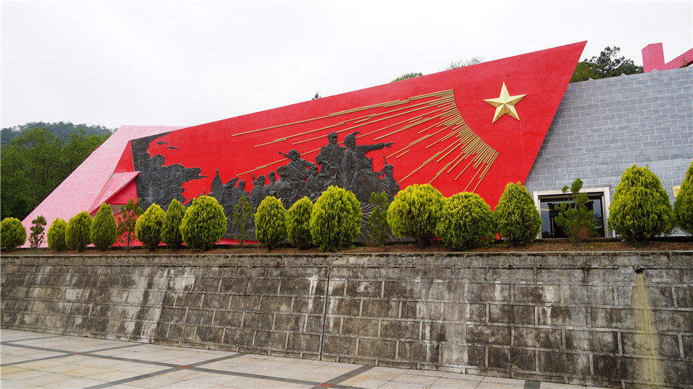 “永远做中国人民和中华民族的主心骨”——写在中国共产党成立104周年之际