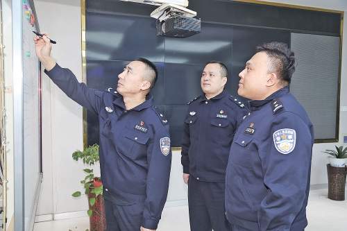 多维度提升侦查打击效能，精进槐荫刑警力拓平安广度
