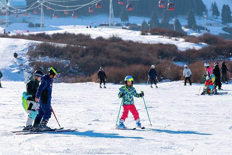 连休9天！多地官宣“雪假”，网友：实名制羡慕