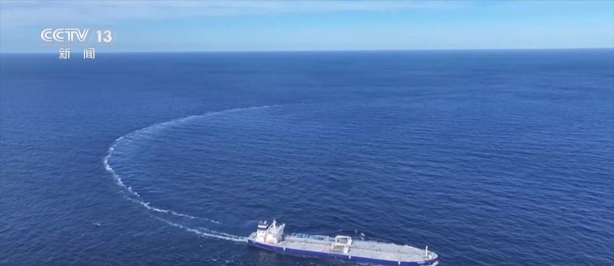 “下水就像下饺子”！中国造船业三大指标连续15年全球第一