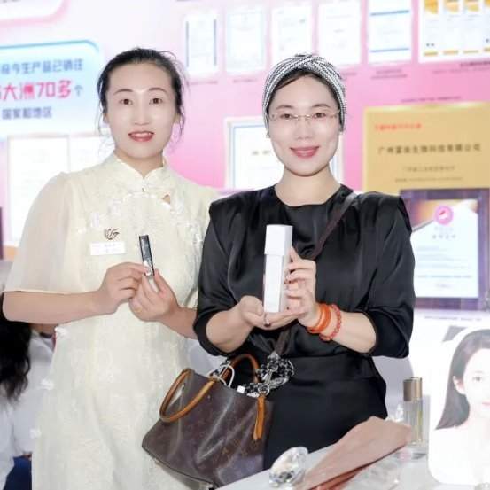让美绽放 步履不停