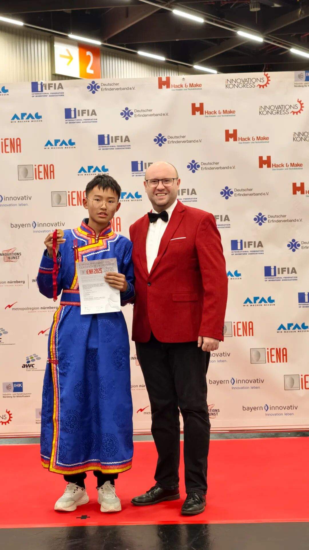 斩获全球金奖，他才14岁！