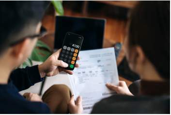 微光成炬,温暖致远:怡程酒店六则暖例,筑牢品牌与旅客的信任桥梁