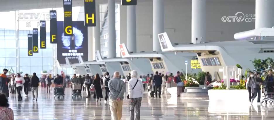 客流高峰相互叠加 今年春运民航旅客运输量有望创历史新高