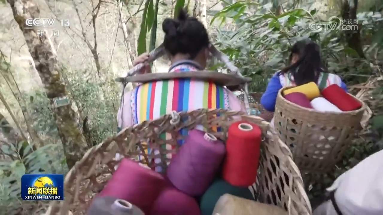【新春走基层】把好日子织成“绚丽的彩虹”