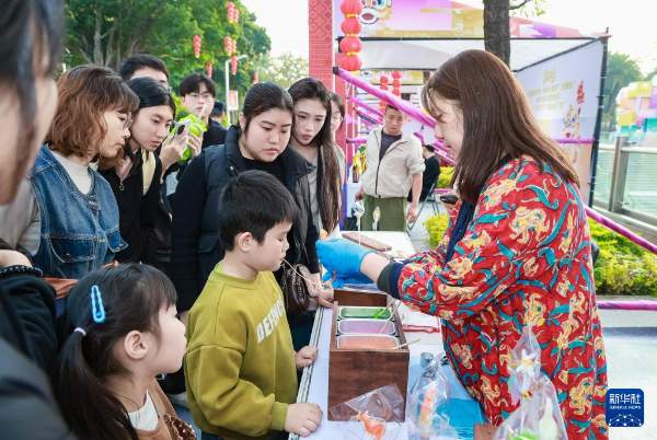 数据告诉你，春节9天假大家打算在哪过