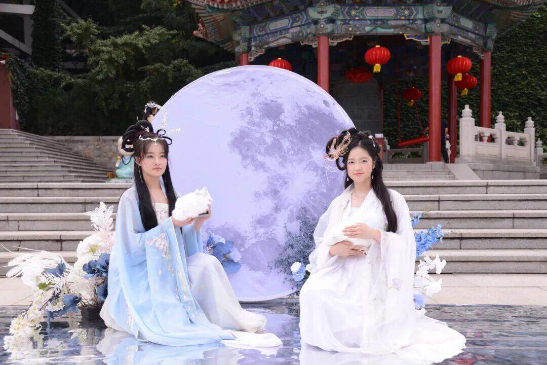 龙口南山旅游景区：双节同庆，乐游南山！