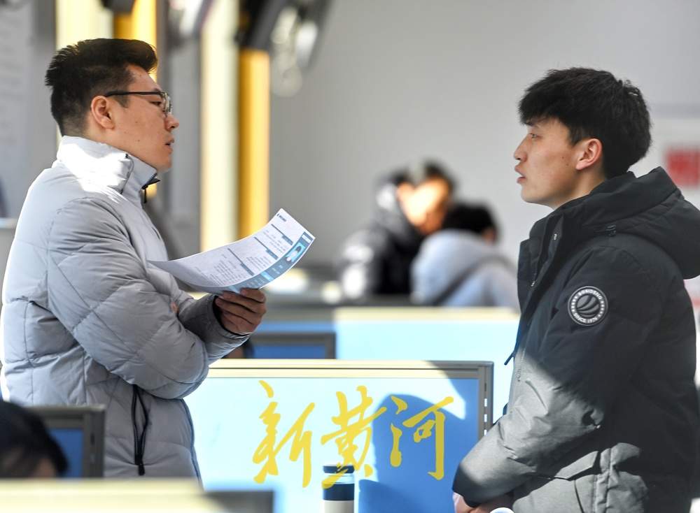 500+岗位来袭！济南春风行动招聘会开启AI带岗新潮流