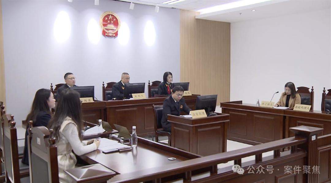 男子年会上四处敬酒醉亡，还曾有人出事前敬酒26次，均自担八成责任