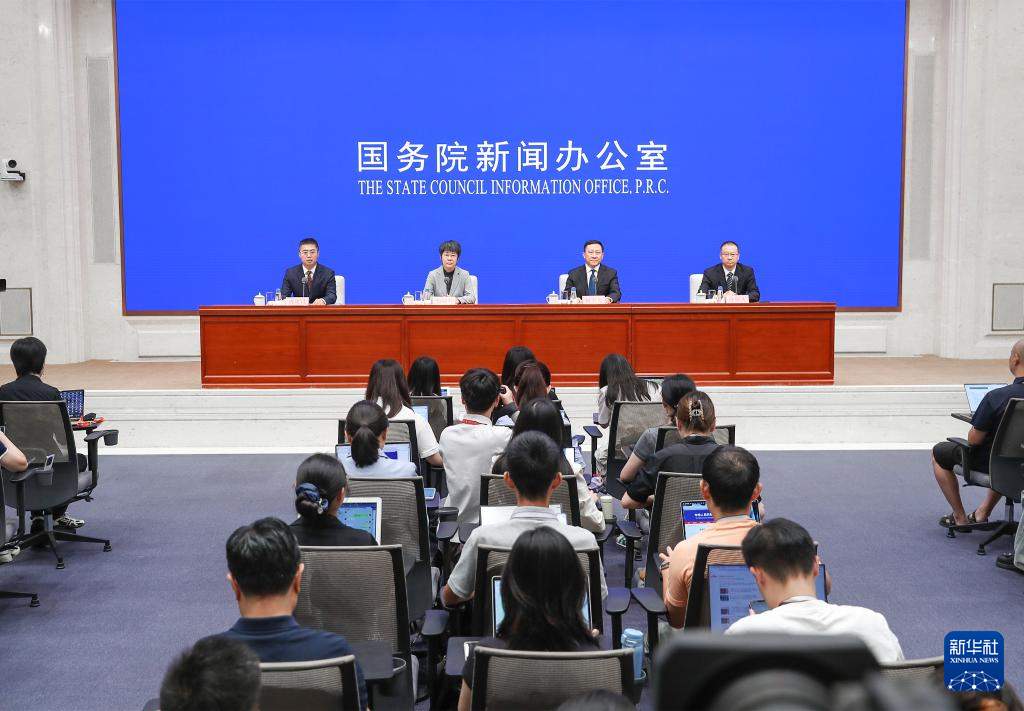 惠及约1200万人，免保育教育费政策覆盖所有幼儿园大班儿童