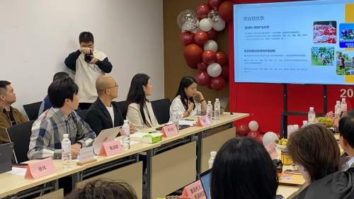 虎邦辣酱品牌研讨会顺利召开 青岛媒体应邀聆听企业脉搏