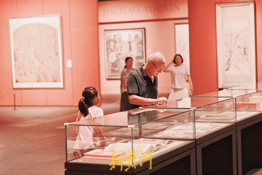 在清凉里陶冶情操，山东美术馆迎来暑期打卡热