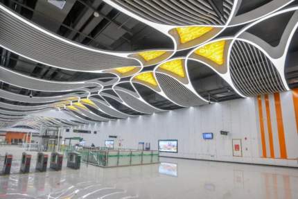 设计师的浪漫全在细节里：济南地铁这些车站彩蛋，你想打卡几个？