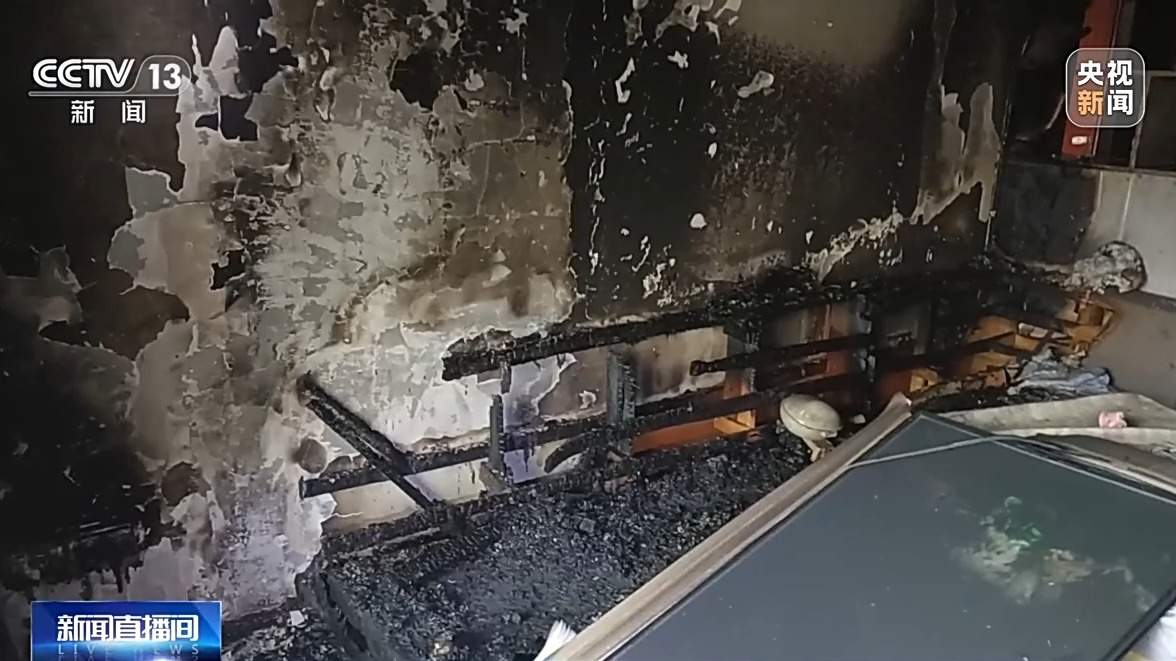 插线板使用不当易起火 这些家庭消防隐患要注意
